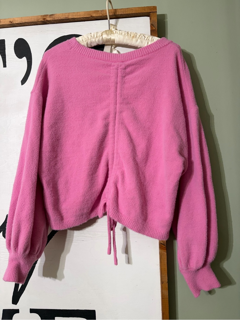 Le Lis Pink Drawstring Hem Crewneck Sweater - Picture 5 of 6